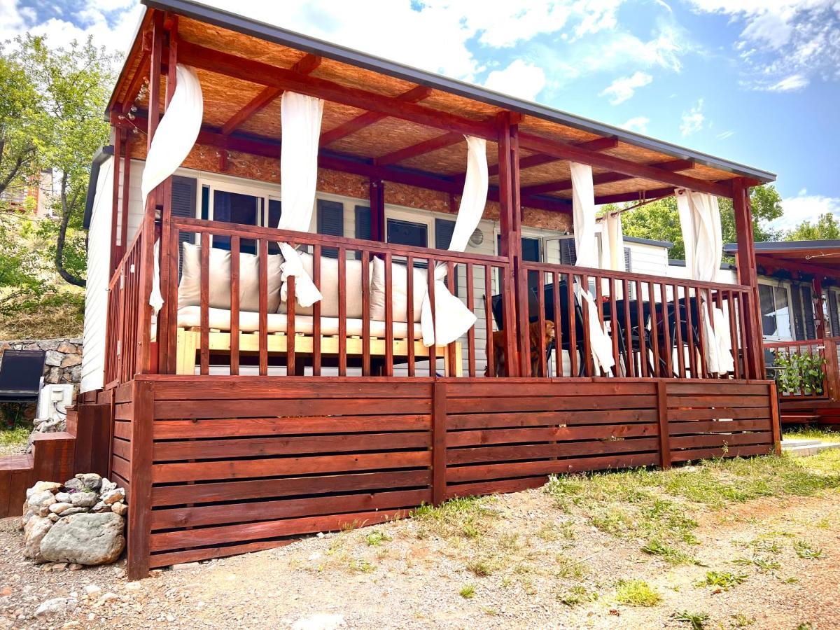 Mobile Home Nebo Luxus Klenovica Exterior photo